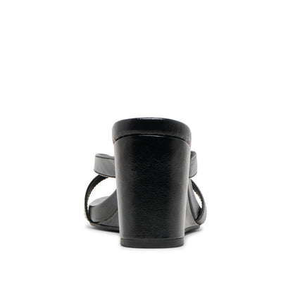 HELAN BLACK