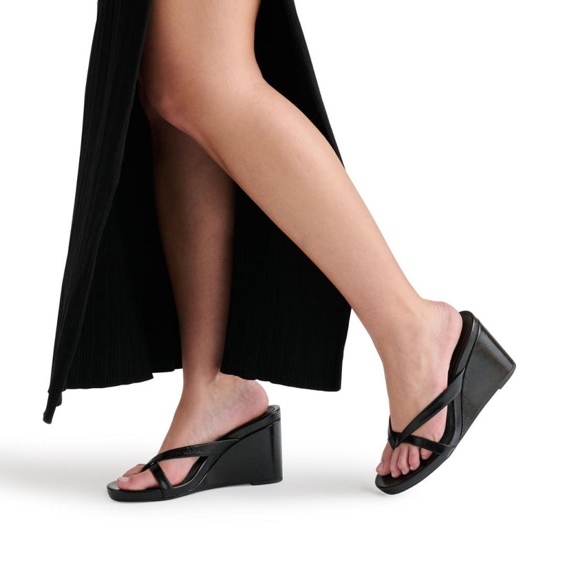 HELAN BLACK